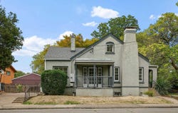405 NW 33rd St, Corvallis, OR 97330-5036