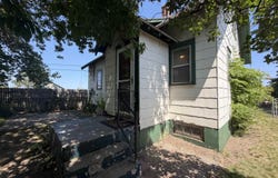 1225 Washington Avenue, Escanaba, MI 49829