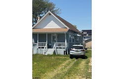 209 Chicago Ave, Egg Harbor City, NJ 08215