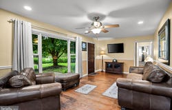 1 RADNOR Boulevard, MARLTON, NJ 08053