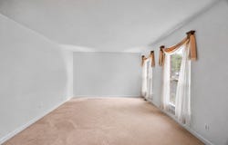 132 Treehouse Road, Matteson, IL 60443