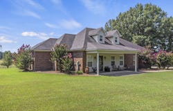 8105 MILLER Rd, Atoka, TN 38004-7213