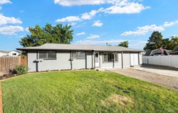 312 Carol Pl, Middleton, ID 83644