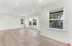8064 Wakefield Ave, Panorama City, CA 91402