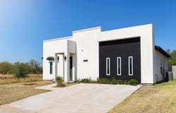 602 Bluebeard Ct., Laredo, TX 78046