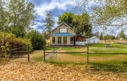 24210 S E St, Cheney, WA 99004