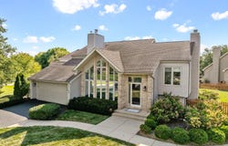 2108 Yellowstar Lane, Naperville, IL 60564