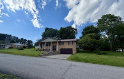 307 Meadow View Drive, Arthurdale, WV 26520