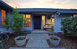 29885 RIVERVIEW Dr, Rainier, OR 97048