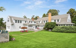 21 Seafield Lane, Westhampton Beach, NY 11978