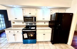 1466 FOX TRACE Dr, Cordova, TN 38016