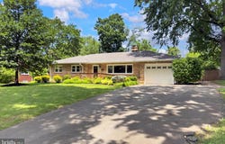 9021 WEIR Street, MANASSAS, VA 20110