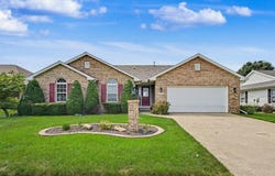 701 Pheasant Run Road, Tuscola, IL 61953