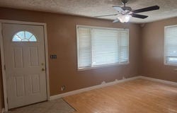 217 Lincoln Ave, Henderson, KY 42420