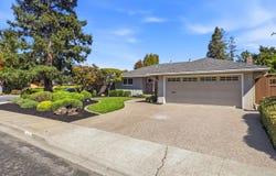 471 Lowell DR, SANTA CLARA, CA 95051