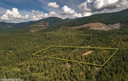 59 Cross Mountain Rd, Sandpoint, ID 83864