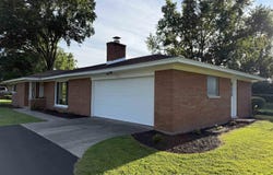 61439 Miami Road, South Bend, IN 46614-6405
