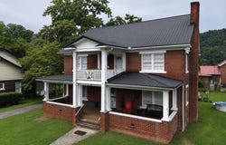 42 Meade Street, Kermit, WV 25674
