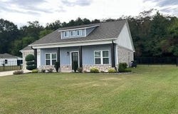 4 Deerfield St, Amory, MS 38821