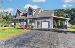 27 Velina Drive, Albany, NY 12203