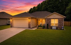 345 Cobra Cove, Austin, AR 72007