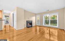 10302 APPALACHIAN Circle, OAKTON, VA 22124