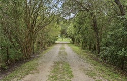 109 Fm 1360, Woodsboro, TX 78393