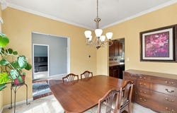 2 Chicory Lane, Lancaster, NY 14086