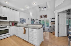138 Oak Harbor Drive, Camdenton, MO 65020