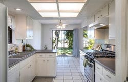 10512 Timbercrest Ln, Austin, TX 78750