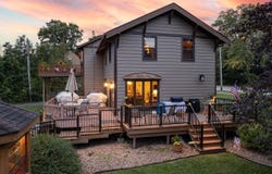 4 Lakeside Ct, Duluth, MN 55804