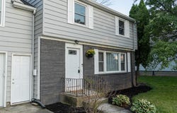 3216 Crescent Avenue, Fort Wayne, IN 46805-1502