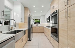 2142 E Chevy Chase, Glendale, CA 91206