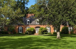 518 Park St, Lonoke, AR 72086