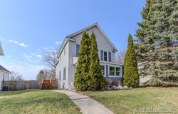 727 Emerald Avenue NE, Grand Rapids, MI 49503