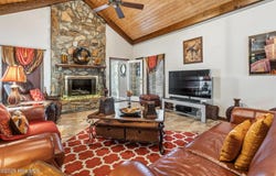 102 W Beaver Creek Road, Wadesboro, NC 28170
