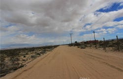 Mallow, Landers, CA 92285
