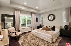 11717 Landale St, Studio City, CA 91607