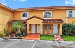 3554 W 80th St, Hialeah, FL 33018