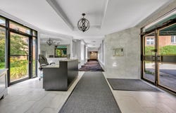 1390 Broadway, Hewlett, NY 11557