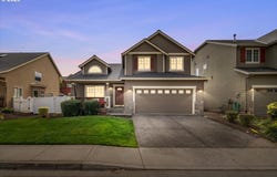 881 N 28TH Ave, Cornelius, OR 97113