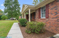 107 Jeffery Avenue, Lively, VA 22503