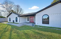 616 E Bells Boulevard, Bells, TX 75414