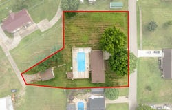 76 Debbie Dr, Gallipolis, OH 45631