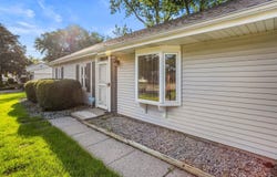 2903 Sangamon Drive, Champaign, IL 61821