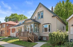 3529 E Plankinton Ave, Cudahy, WI 53110
