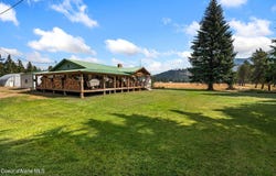 2081 Kendall Rd, Priest River, ID 83856