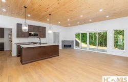 199 Mountain Laurel Ridge, Franklin, NC 28734