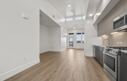 1545 32nd St, Oakland, CA 94608