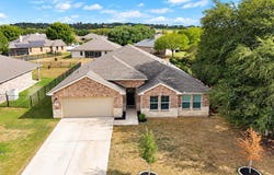 110 Loon Dr, Bastrop, TX 78602